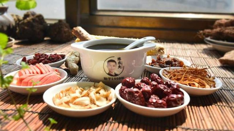 小型艾灸馆加盟培训方案：揭秘艾灸养生行业入门之道**