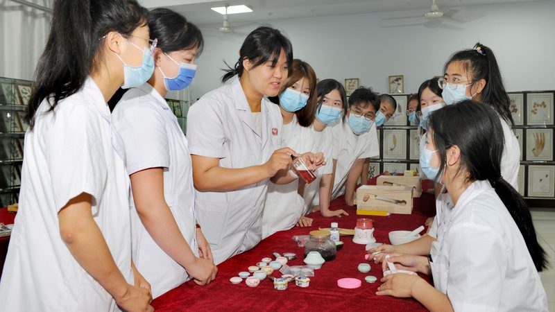 判断颈椎推拿疗程是否结束，主要依据以下标准：
